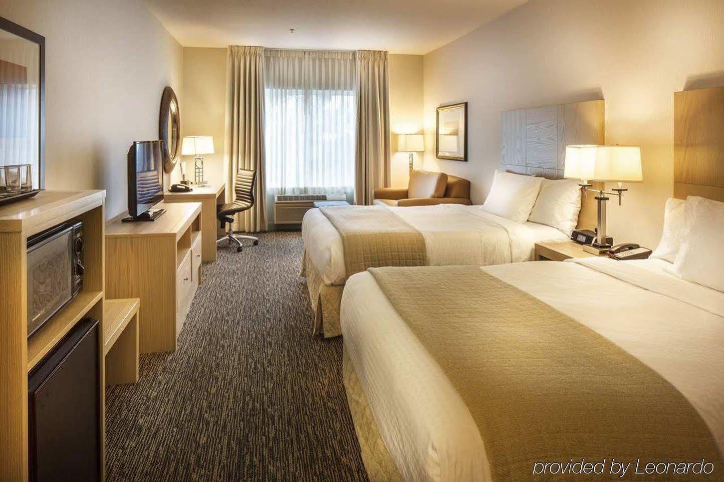 Hotel Doubletree By Hilton Olympia Exterior foto